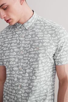 Grau - Kurzärmliges, bedrucktes Hemd (T40570) | 38 €