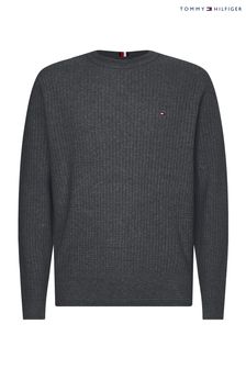 סוודר של Tommy Hilfiger בעיצוב Structured אפור עם מפתח עגול (T48512) | ‏512 ₪