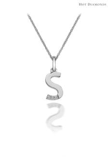 Hot Diamonds Silver Micro Initial Pendant Necklace (T54853) | 61 €