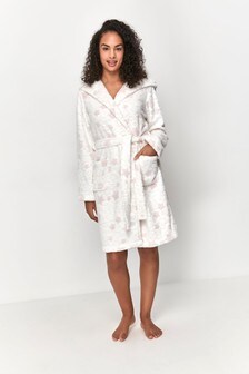 Anya Madsen White Star Print Short Robe (T55887) | CA$82