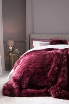 Purple Long Faux Fur Throw (T59869) | 70 € - 128 €