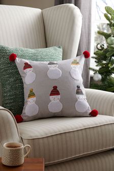 Świąteczna poduszka dekoracyjna z pomponami i bałwanem (T65208) | 101 zł