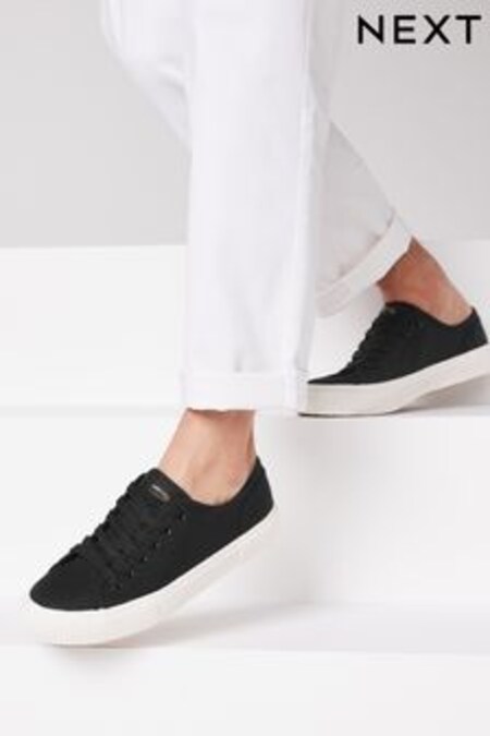 أسود - حذاء رياضي قماشي منخفض (T70128) | 149 ر.ق