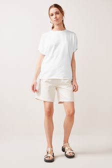 לבן - חולצת טי עם כיווצים בצדדים (T83184) | ‏41 ₪