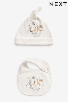White Born In 2023 Baby Hat And Bib Set (0-12mths) (T85876) | €9