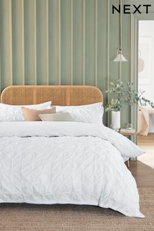White Textured Pleats Duvet Cover And Pillowcase Set (T92044) | $53 - $106
