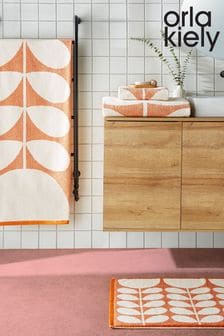 Orla Kiely Orange Sunflower Towel (T94643) | OMR8 - OMR23