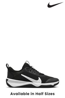 Nike Black/White Youth Omni Multi-Court Trainers (U08817) | €55