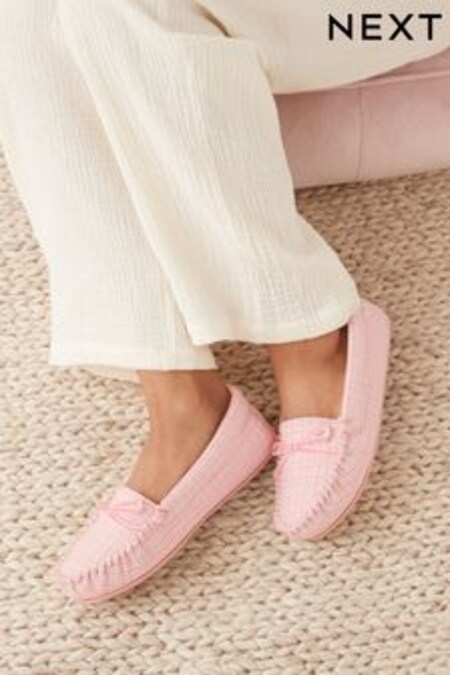 Pink Check Faux Fur Lined Moccasin Slippers (U14901) | 28 €