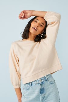 Cream Cropped Short Sleeve Sweatshirt (U20933) | 11 €