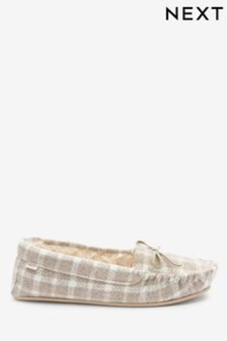 Neutral/Cream Check Faux Fur Lined Moccasin Slippers (U30671) | 26 €