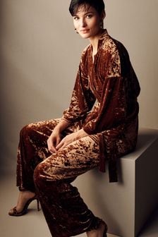 Ockergelb - Langärmeliger Kimono aus Knittersamt (U43799) | 20 €