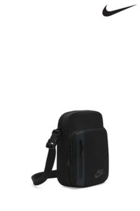 Čierna - Crossbody kabelka Nike Elemental Premium (4 L) (U47551) | €30