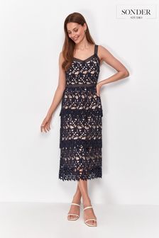 Sonder Studio GLAMOUR Lace Tiered Midi Dress (U50507) | ₪ 508