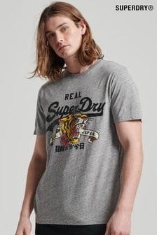 Gris clair - Superdry T-shirt narratif à logo vintage (U52661) | €39