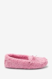 Pink Cosy Borg Moccasin Slippers (U57720) | 10 €