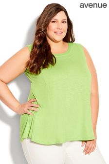 Avenue - Groene tanktop-blouse met aansluitende bovenkant en uitlopende onderkant (U67908) | €16