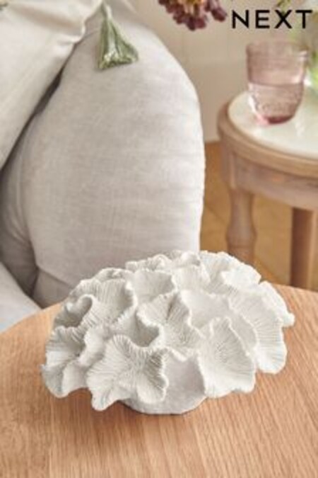 White Coral Ornament (U71580) | OMR9