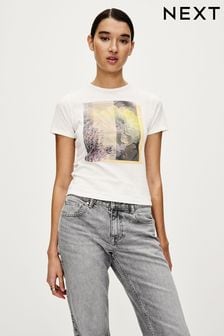 White Floral Graphic Slim Fit Graphic T-Shirt (U72896) | $15