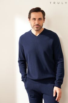 Truly Pullover aus Kaschmir mit V-Ausschnitt, Blau (U73950) | 100 €