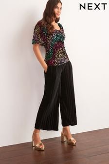 Black Velvet Pleated Culotte Trousers (U77028) | €61.50