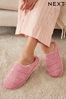Roz - Papuci de casă tip saboți matlasați din catifea reiată (U81748) | 106 LEI