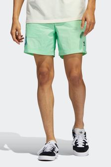 adidas Originals Green Happy Earth Shorts (U82625) | 60 €
