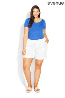 Avenue White Cotton Casual Shorts (U83730) | €28