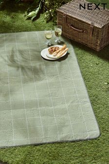 Green Picnic Blanket (U86272) | DKK151 - DKK201