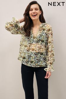 Creme mit floralem Muster - Sheer Blouse With Lace Trim Detail (U94452) | 36 €