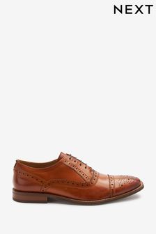 黃褐色棕色 - Oxford方頭橫飾雕花鞋 (U95467) | NT$2,490