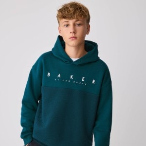 Sweatshirts & Hoodies