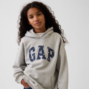 Hoodies & Sweatshirts