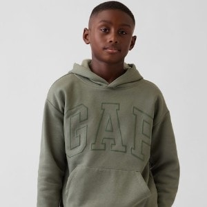 Hoodies & Sweatshirts