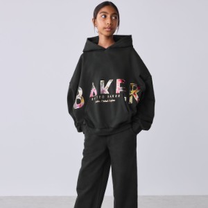 Sweatshirts & Hoodies