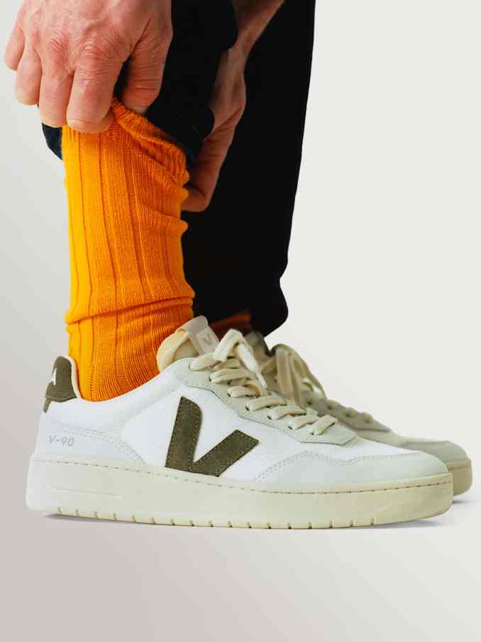 FOOTWEAR