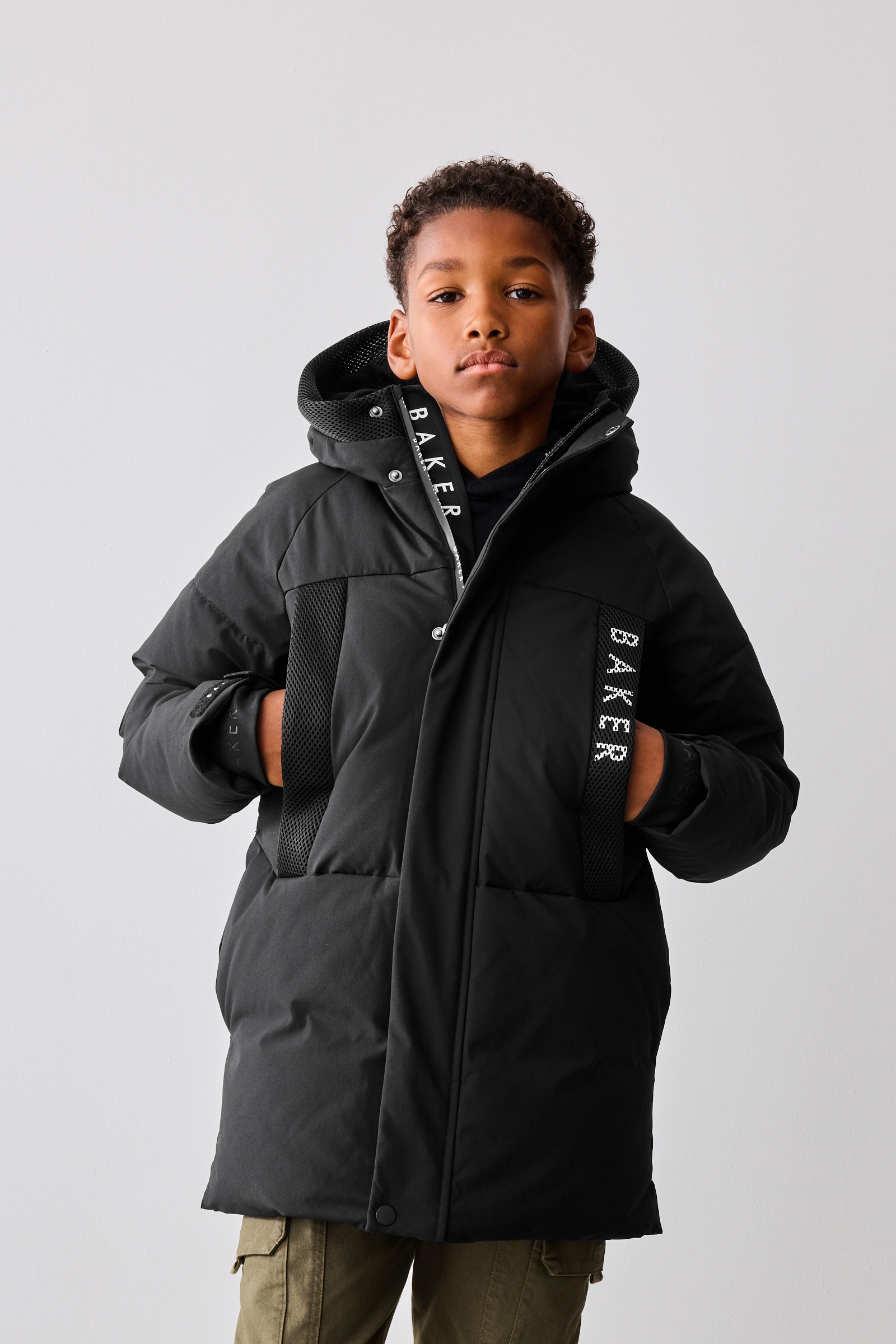 Coats & Jackets