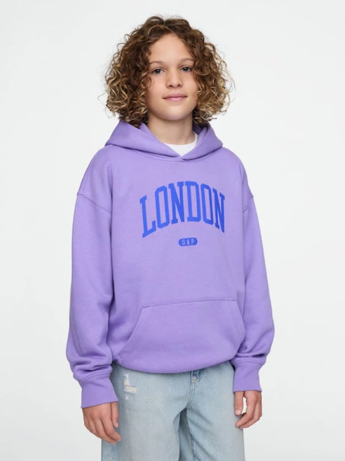 Hoodies & Sweatshirts