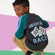 Hoodies & Sweatshirts