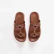 Flat Sandals & Footbeds