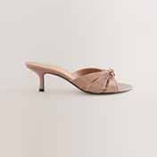 Kitten Heel