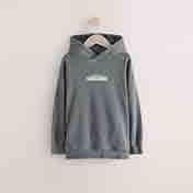 Sweatshirts & Hoodies