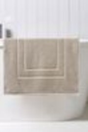 Christy Pebble Beige Brixton 850GSM 100% Cotton Bath Mat - Image 1 of 1