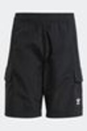 Negro - adidas Kids Originals Cargo Shorts - Imagen 1 de 1