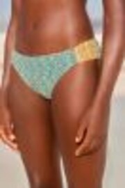 Bloc de bois en feuille vert/bleu - Bas de bikini - Image 1 de 1