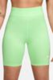 Nike Green Classic High Waisted 8" Cycling Shorts - Image 1 of 1