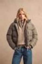 Пыльно-оливковый зеленый - Superdry Спортивная куртка-бомбер с капюшоном и пуховиком - Image 1 of 1