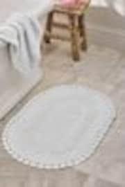 Shabby Chic by Rachel Ashwell® Oval Crochet 100% Cotton Bath Mat - Изображение 1 из 1