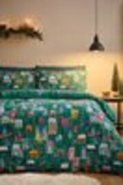 Catherine Lansfield Green Christmas Festive Forest Duvet Cover Set - Image 1 of 1