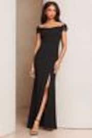 Lipsy Embelli 3D Fleuri Trim Bardot Robe longue - Image 1 of 1